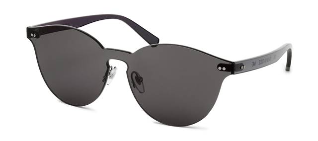 VIUxSaskiaDiez_THE_ME_BLACK_side_ab 175 Euro