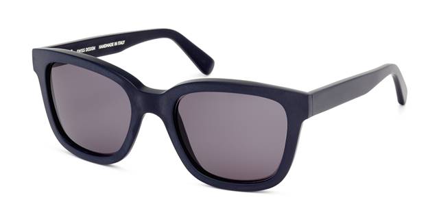 VIU_THE NOTORIOUS_Tiefseeblau_145€_s.jpg