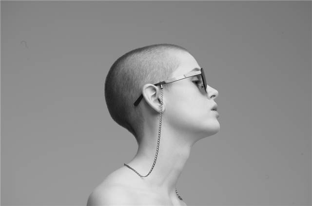 VIU x Saskia Diez 2017_Kampagne_c Vitali Gelwich_6.jpg