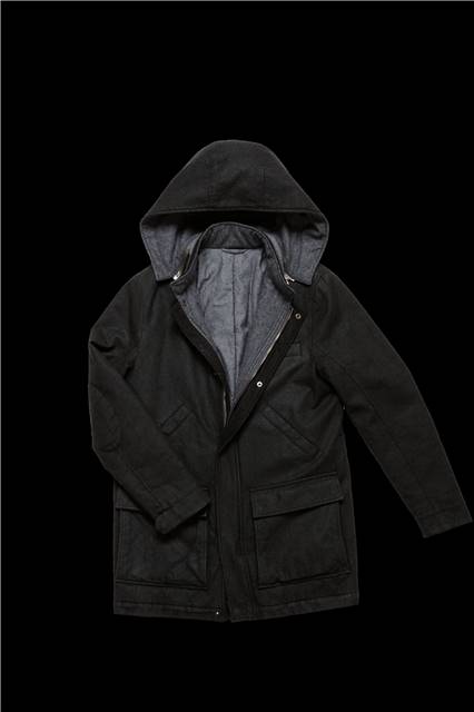 Weber + Weber_HW17_Travel Hoodie_EUR 549.jpg