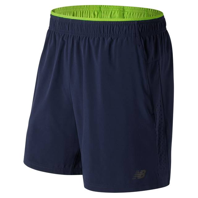 New Balance_HW1718_400MS71051_Men Woven Shorts_EUR 59,95.jpg