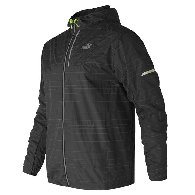 New Balance_HW1718_400MJ71203_Men Reflective Jacket_CHF 149,90.jpg