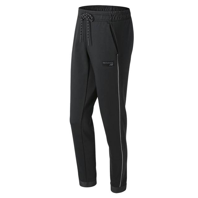 New Balance_HW 2017_WP73538_W NB Athletics Tapered Pant_EUR 59,95.jpg