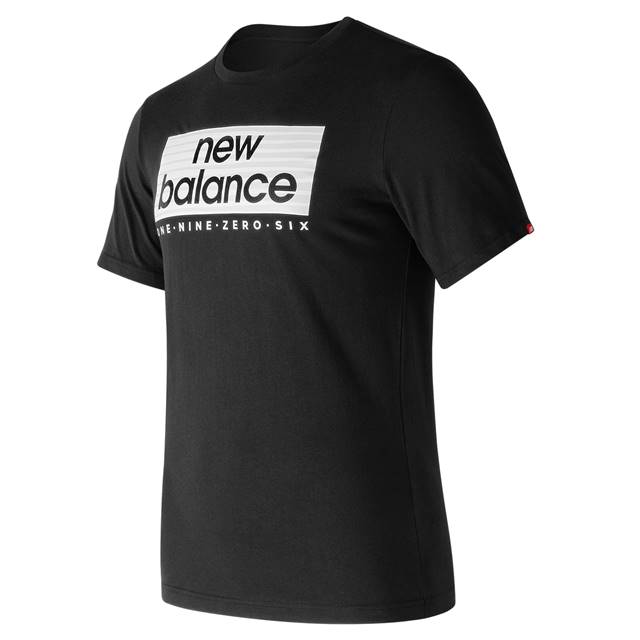 New Balance_HW 2017_MT73595_M Essentials Boxer Tee_EUR 34,95.jpg