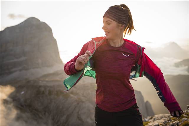 Speed Hiking Girls SS18. (c)Damiano Levati/Storyteller-Labs